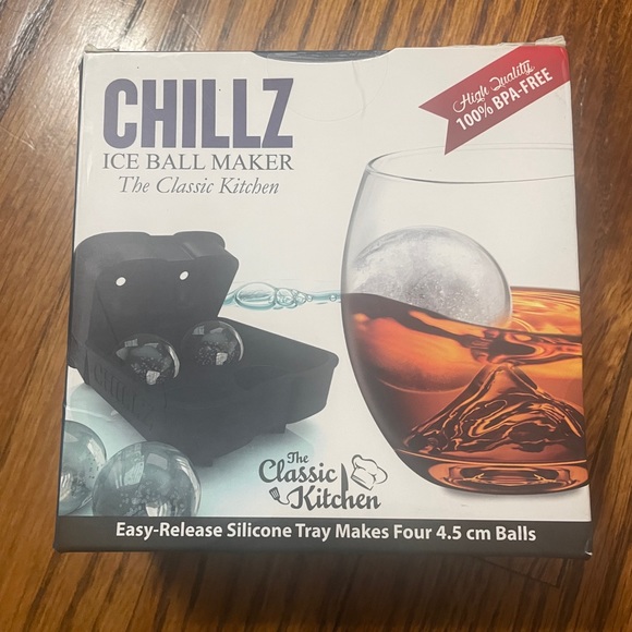 NWT CHILLZ Ice Ball Maker 🧊 - Picture 6 of 6